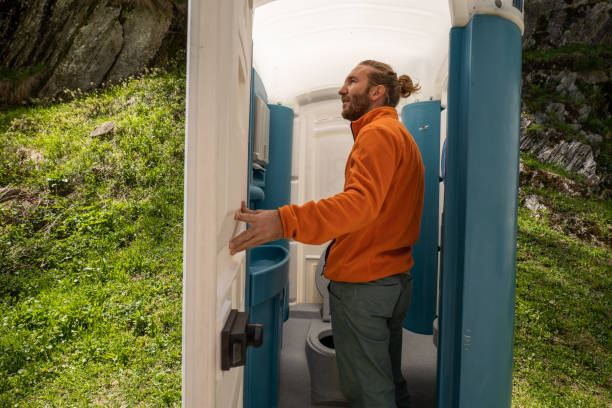 Best Portable restroom trailer rental  in Reedurban, OH